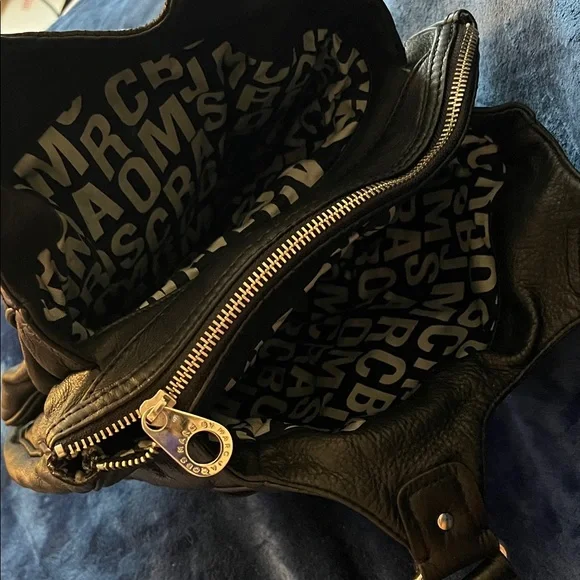 Marc By Marc Jacobs Black Leather Shoulder Bag - Picture 6 of 7